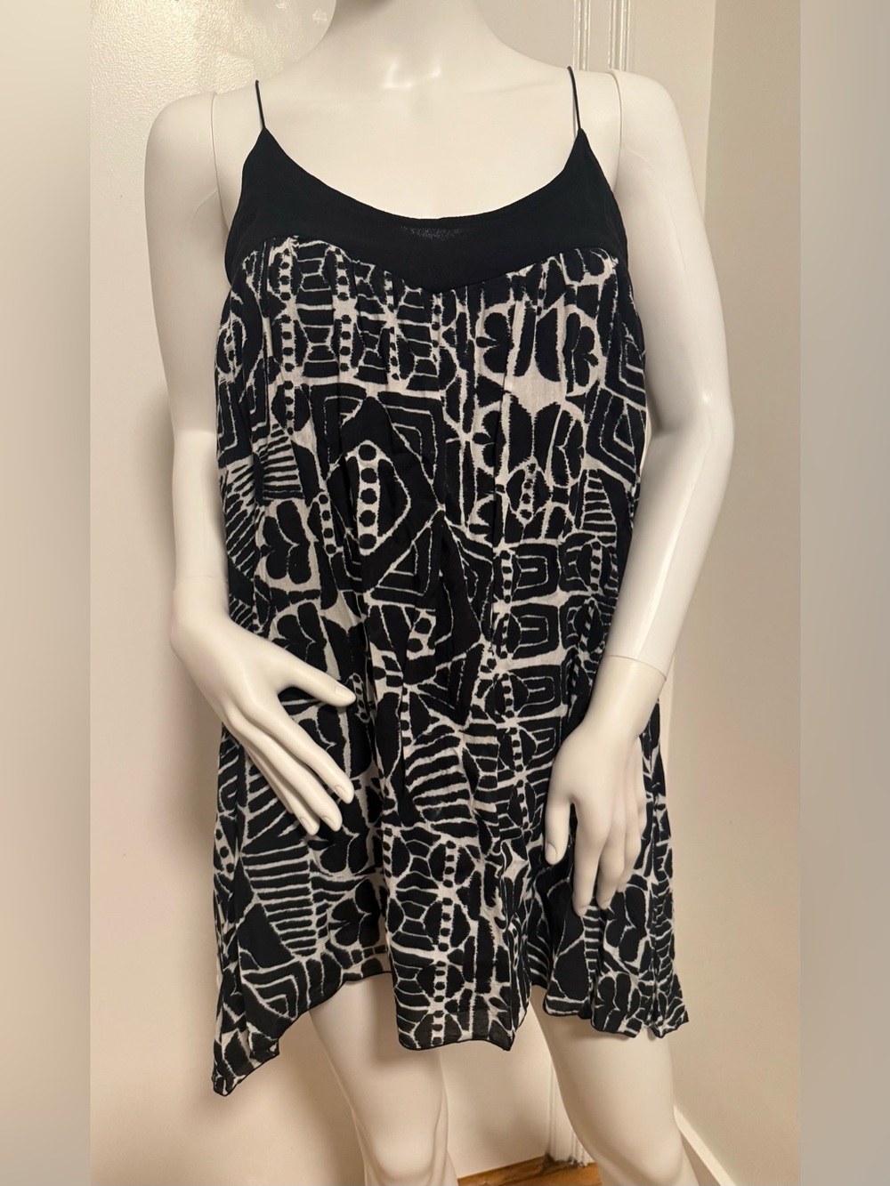 Maurie & Eve Black & White Patterned Spaghetti Strap Dress XS